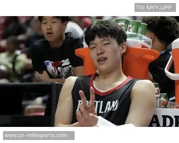 杨瀚森回忆初到美国的艰辛经历与饮食困扰