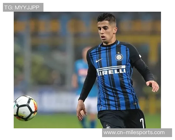 科贝电台报道坎塞洛已抵达巴萨明日将正式亮相引发球迷热议